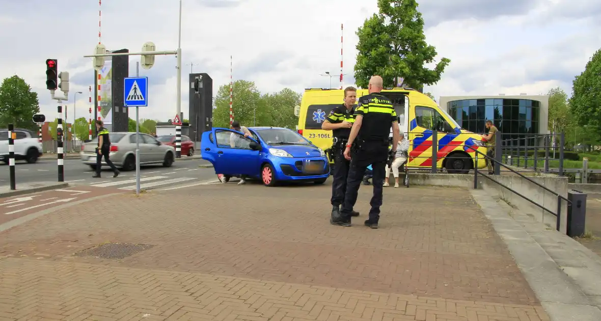 Voetganger aangereden door pick-up truck - Foto 5