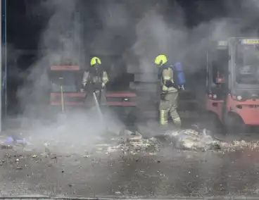 Brand ontdekt in houthandel