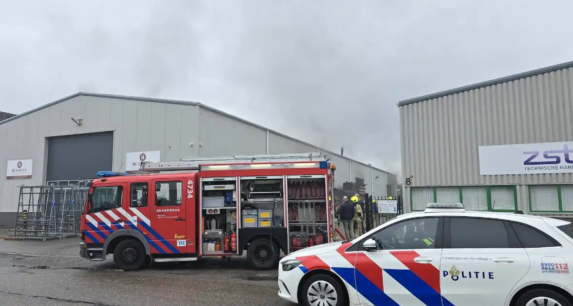 Brand ontdekt in houthandel - Foto 8
