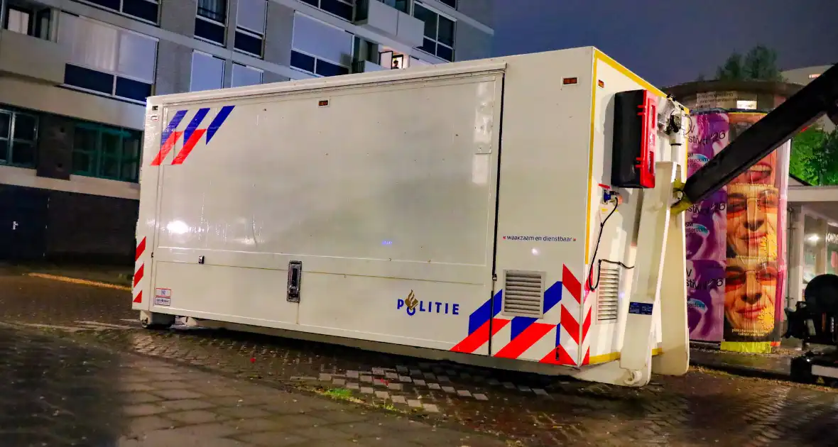 Overleden persoon in flatgebouw zorgt voor grote inzet hulpdiensten