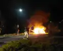 Brandweer reageert snel op autobrand