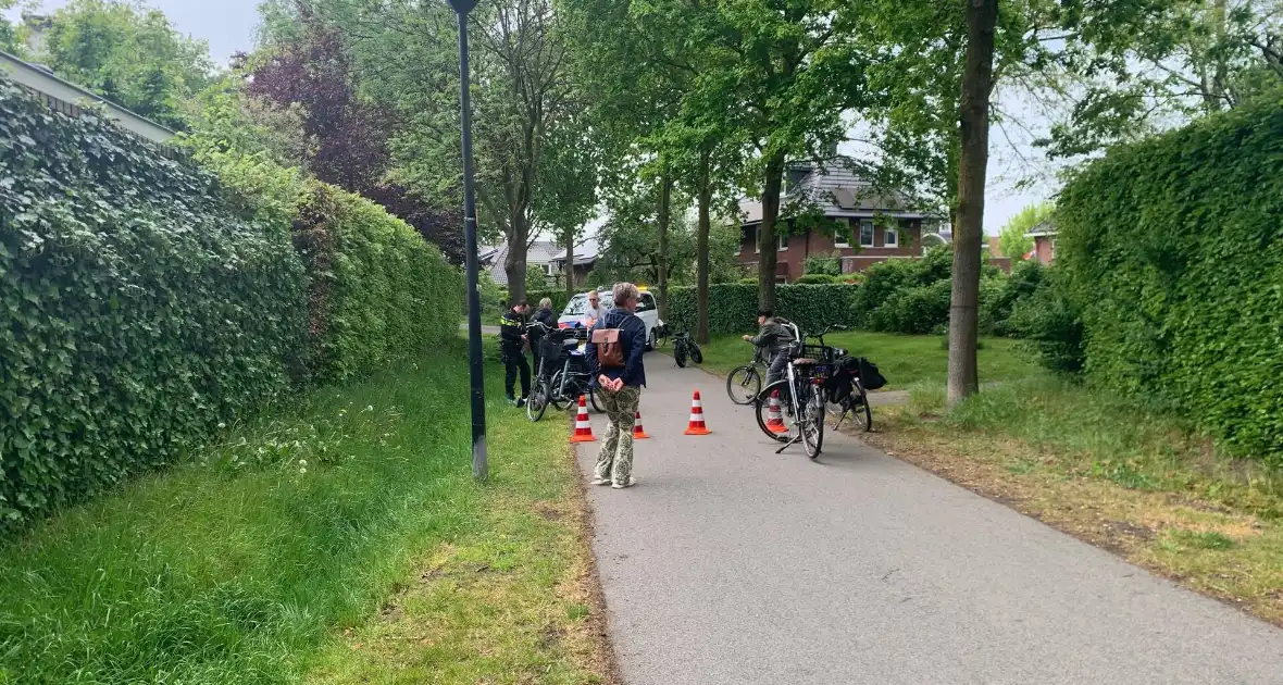 Minderjarige jongen betrokken bij fietsongeluk - Foto 2