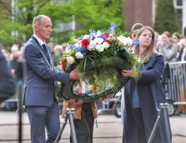 Druk bezochte Dodenherdenking Alphen aan den Rijn