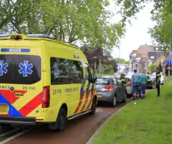 Aanrijding met meerdere voertuigen veroorzaakt blikschade