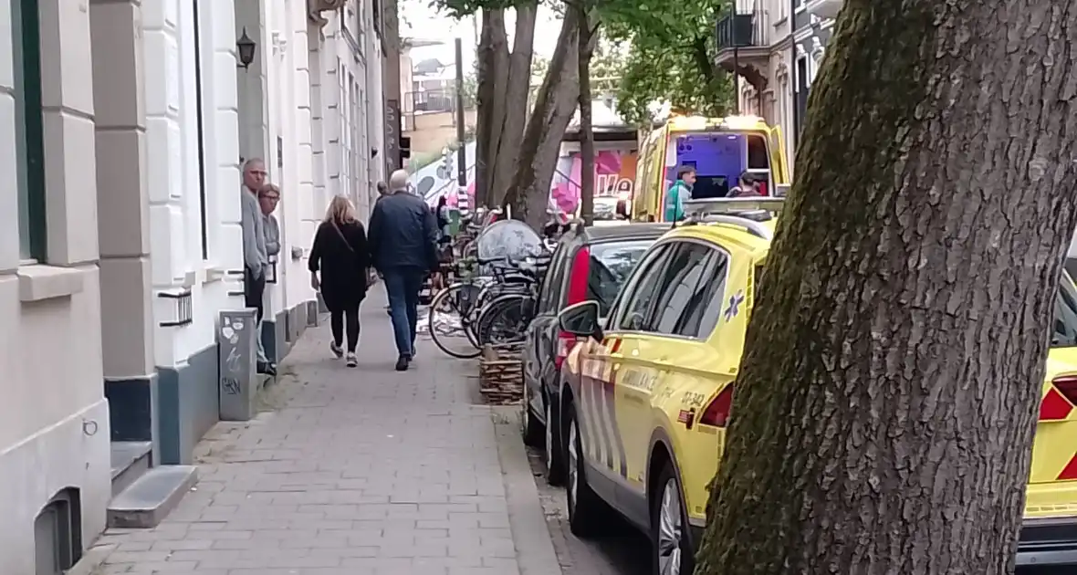Traumahelikopter ingezet voor medisch incident in woning - Foto 2