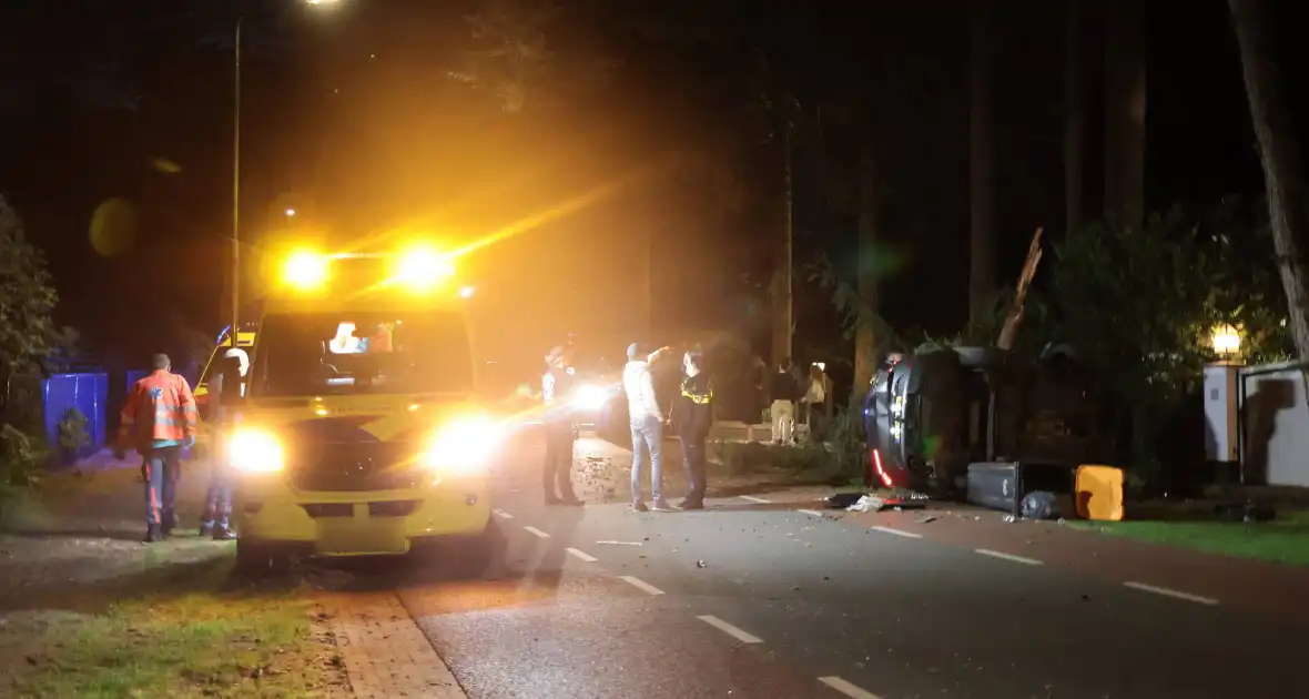 Zwaar ongeval leidt tot ziekenhuisopname bestuurder - Foto 17
