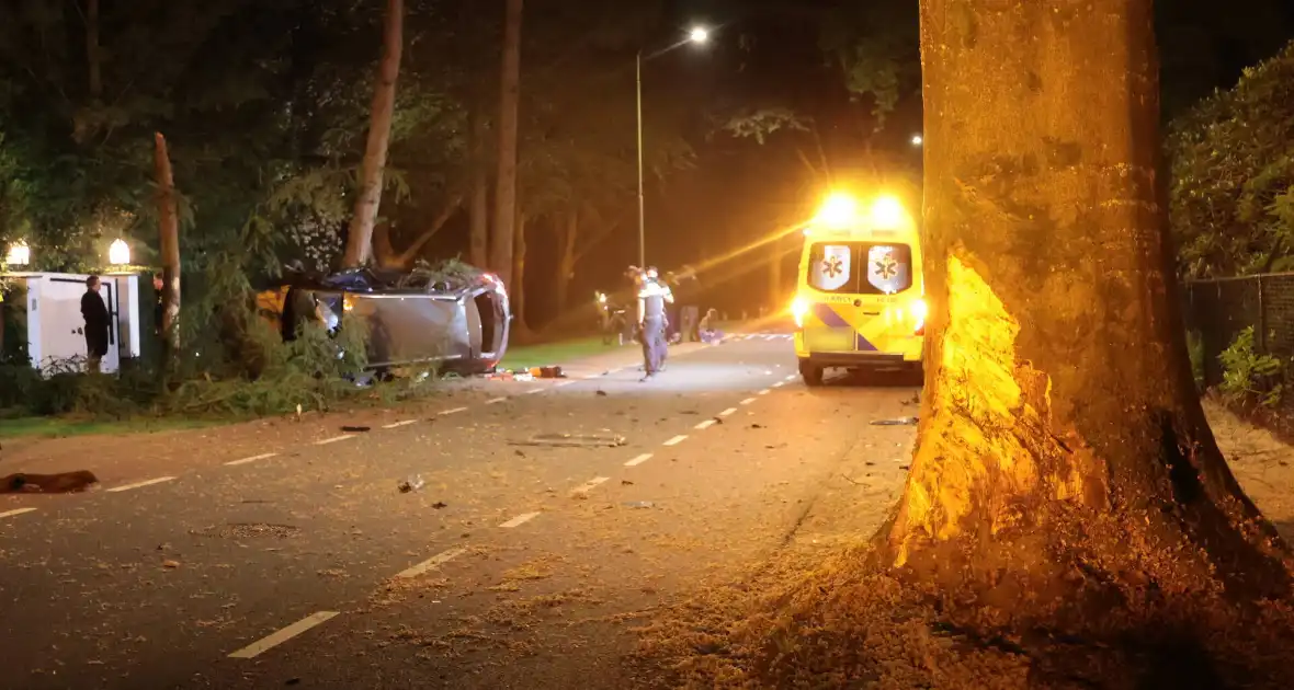 Zwaar ongeval leidt tot ziekenhuisopname bestuurder - Foto 4