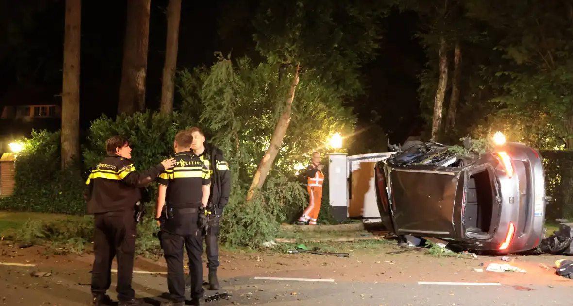 Zwaar ongeval leidt tot ziekenhuisopname bestuurder - Foto 7