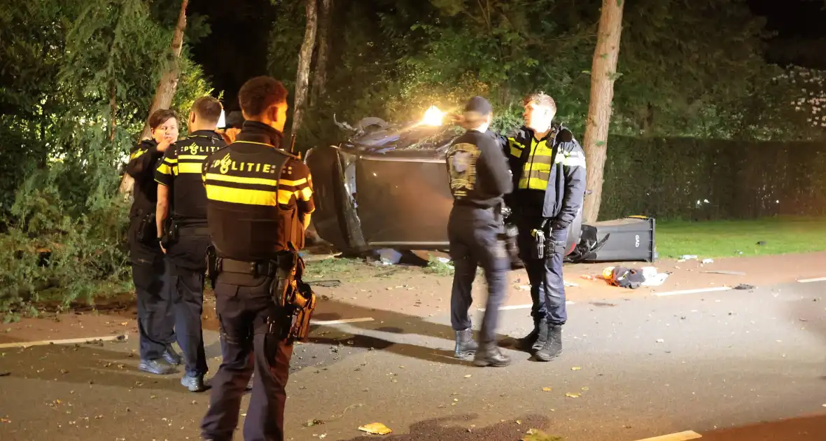 Zwaar ongeval leidt tot ziekenhuisopname bestuurder - Foto 8