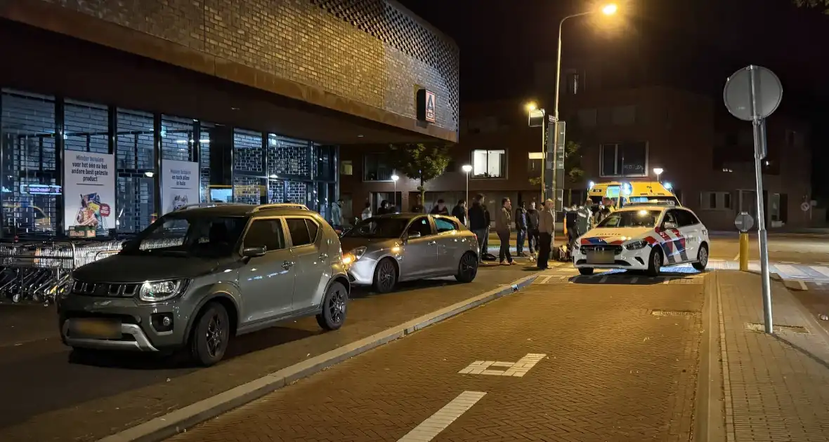 Ongeval met scooter en auto leidt tot onrust - Foto 6
