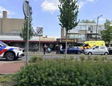 Kind aangereden door auto tijdens fietstocht