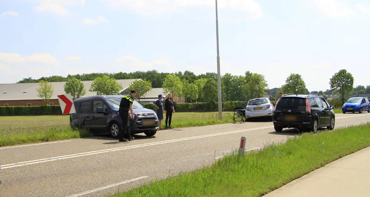 Aanrijding met forse schade door blackout - Foto 6