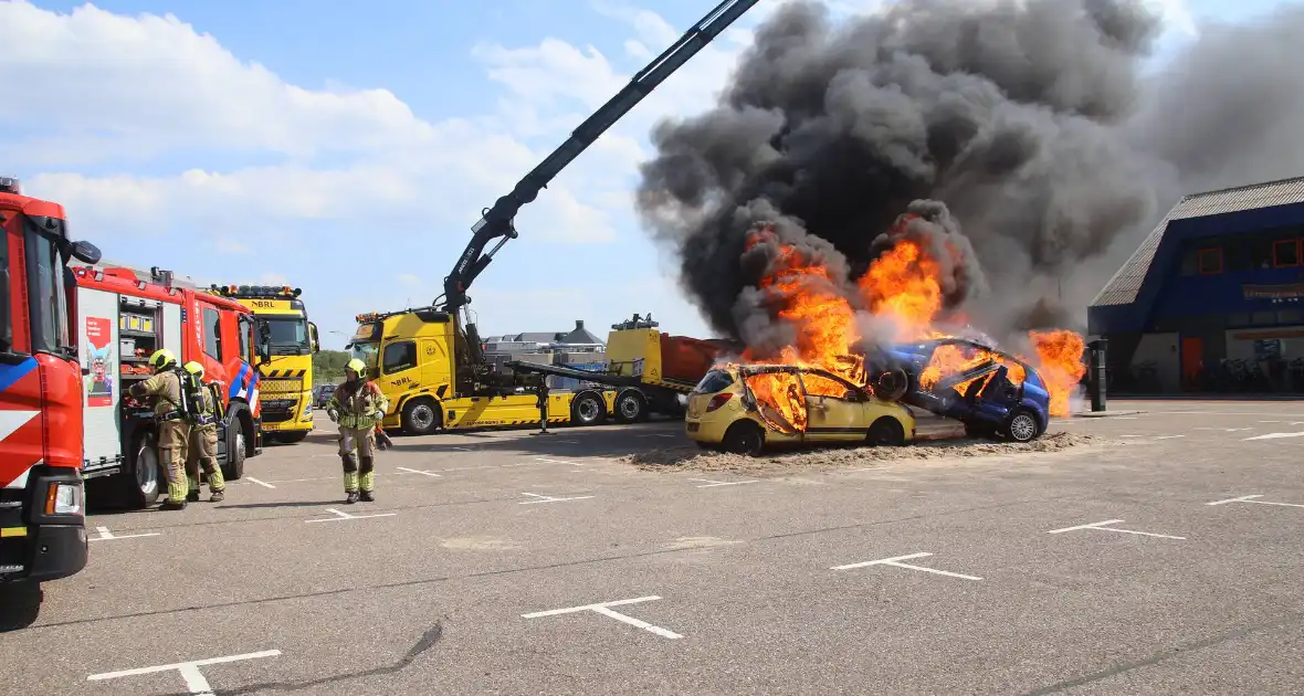 Grote belangstelling met meerdere demonstraties bij reddingbootdag - Foto 4