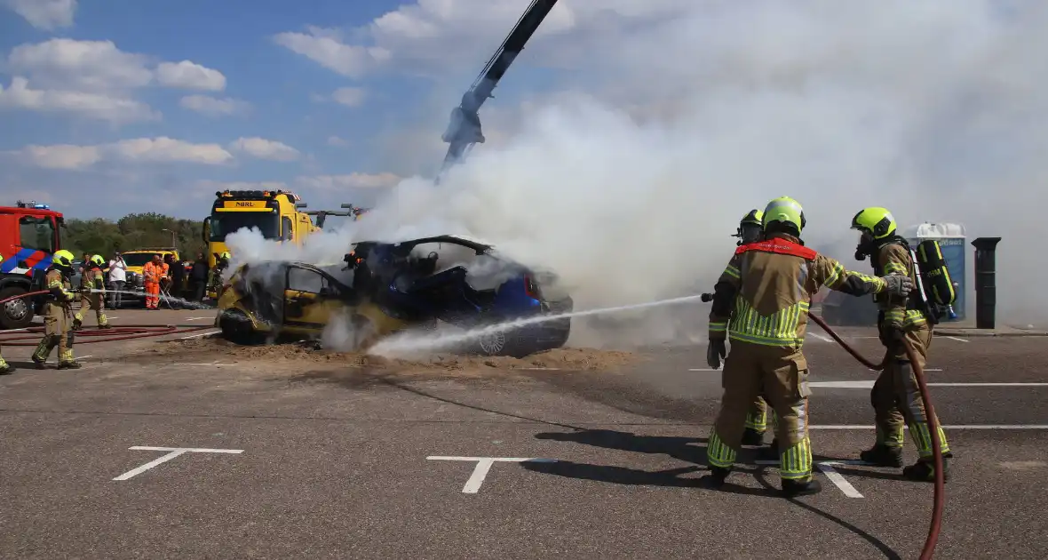 Grote belangstelling met meerdere demonstraties bij reddingbootdag - Foto 7