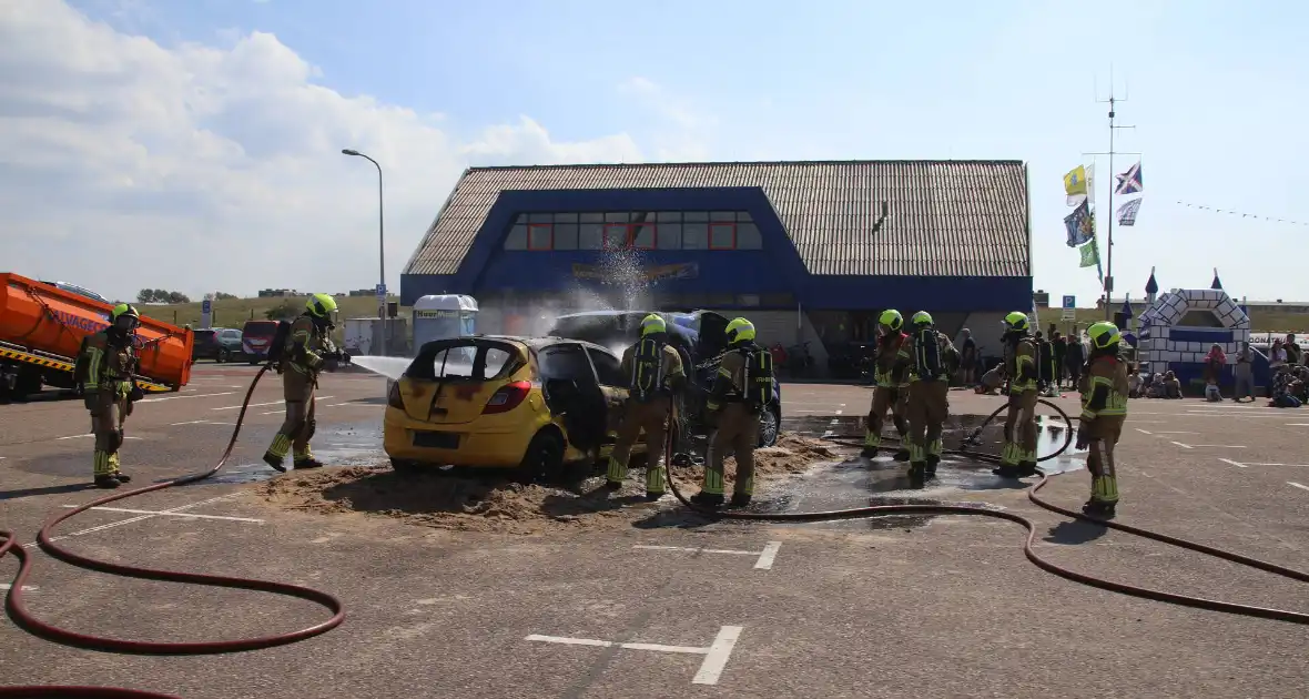 Grote belangstelling met meerdere demonstraties bij reddingbootdag - Foto 8