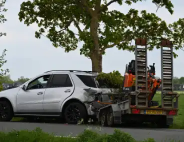 Bestuurder vlucht na ongeval met aanhanger