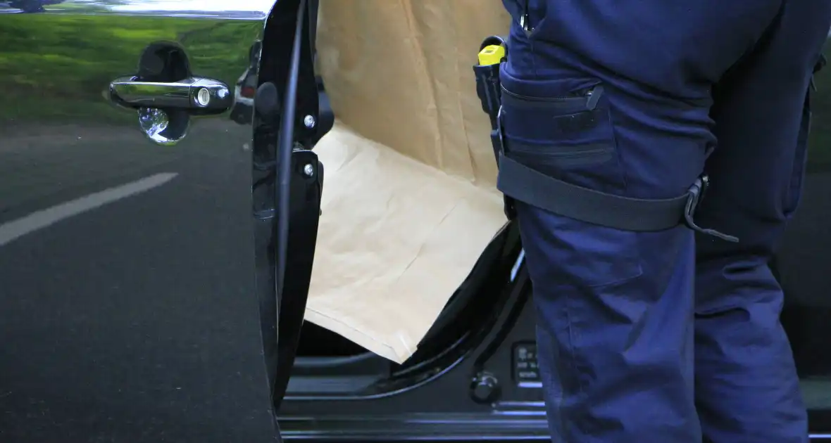 Zware mishandeling na verkeersconflict - Foto 11