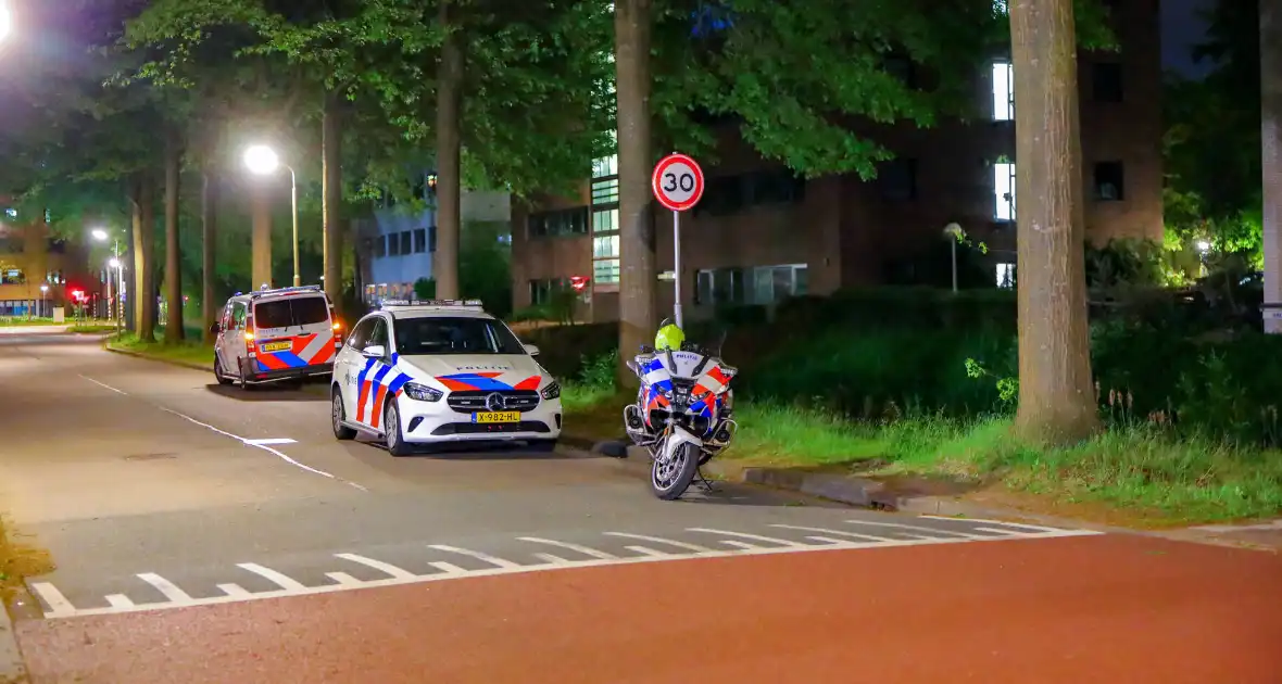 Explosie verwoest toegangspand op industriegebied - Foto 5
