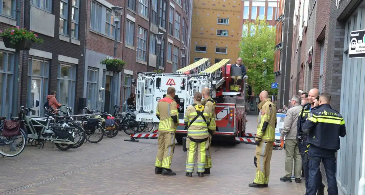 Hulpdiensten reageren op politie-assistentie - Foto 2