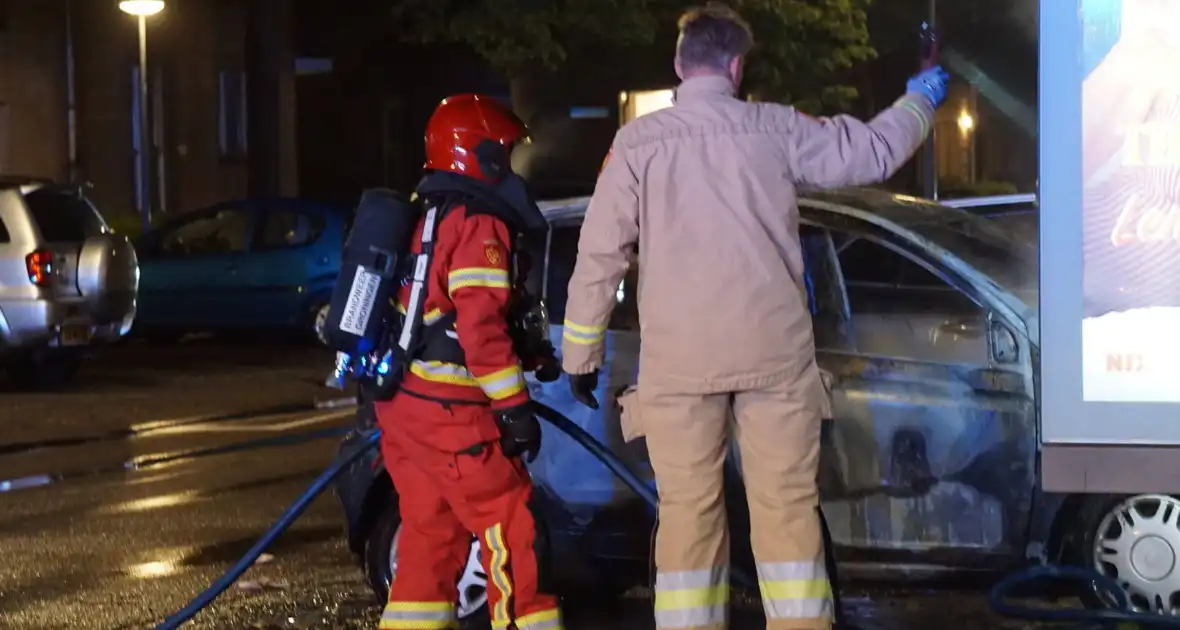 Politie pakt verdachte na autobrand - Foto 3