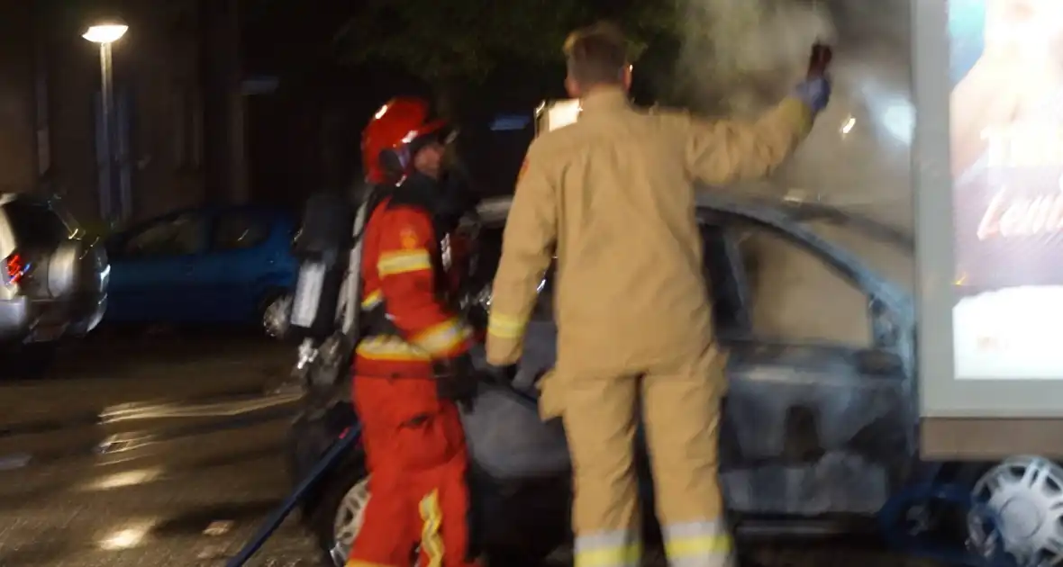Politie pakt verdachte na autobrand - Foto 5