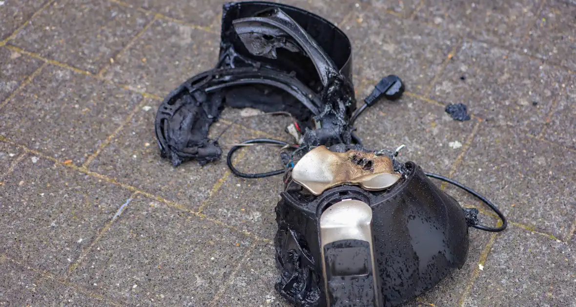 Airfryer leidt tot woningbrand - Foto 4