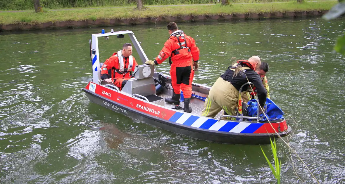 Ree sterft na reddingsactie van brandweer - Foto 11