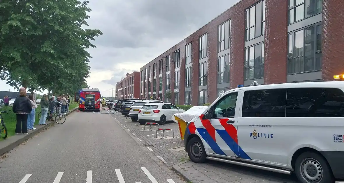 Brand op dak van woning ontdekt - Foto 1
