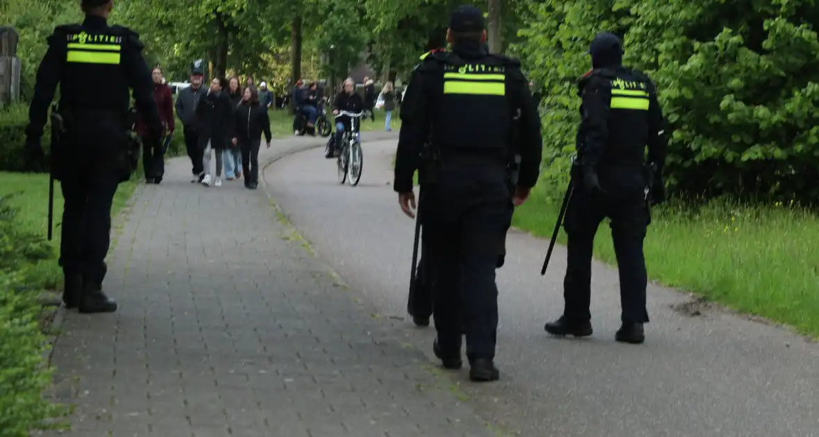 Politie beëindigd demonstratie tegen noodopvang asielzoekers