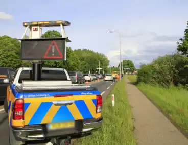 Botsing met drie voertuigen zorgt voor verkeershinder