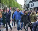 Demonstratie voor en tegen asielzoekerscentrum
