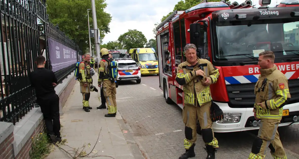 Persoon loopt brandwonden op in restaurant - Foto 1