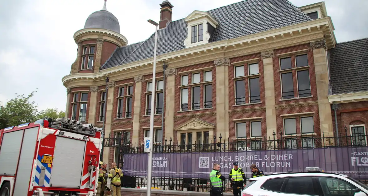 Persoon loopt brandwonden op in restaurant - Foto 2