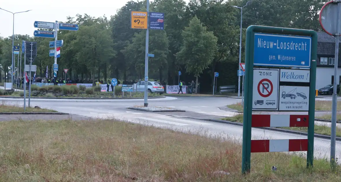 Situatie in Loosdrecht blijft kalm - Foto 6