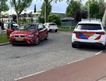 Botsing tussen twee auto's leidt tot assistentie