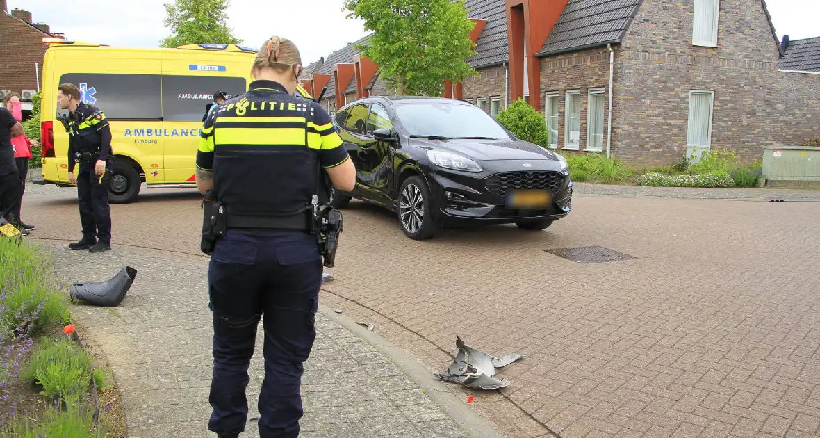 Scooterbotser gewond bij ongeval - Foto 3