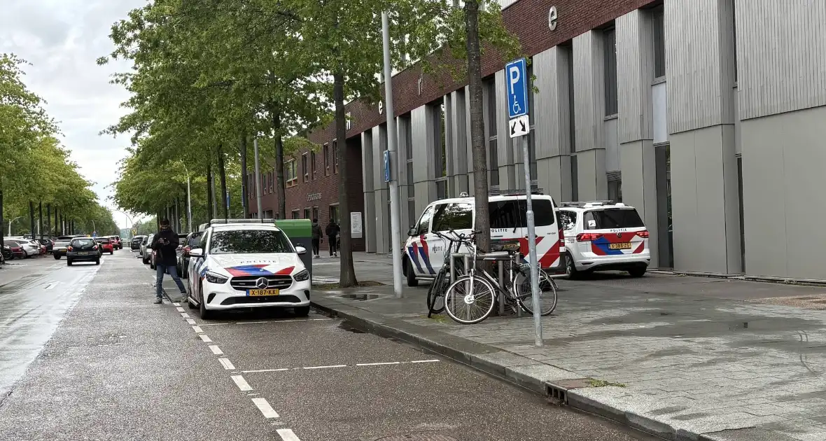 Demonstratie tegen asielzoekerscentrum rustig verlopen - Foto 4