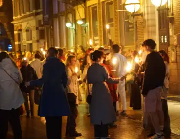 Dolle mina's demonstreren zonder problemen