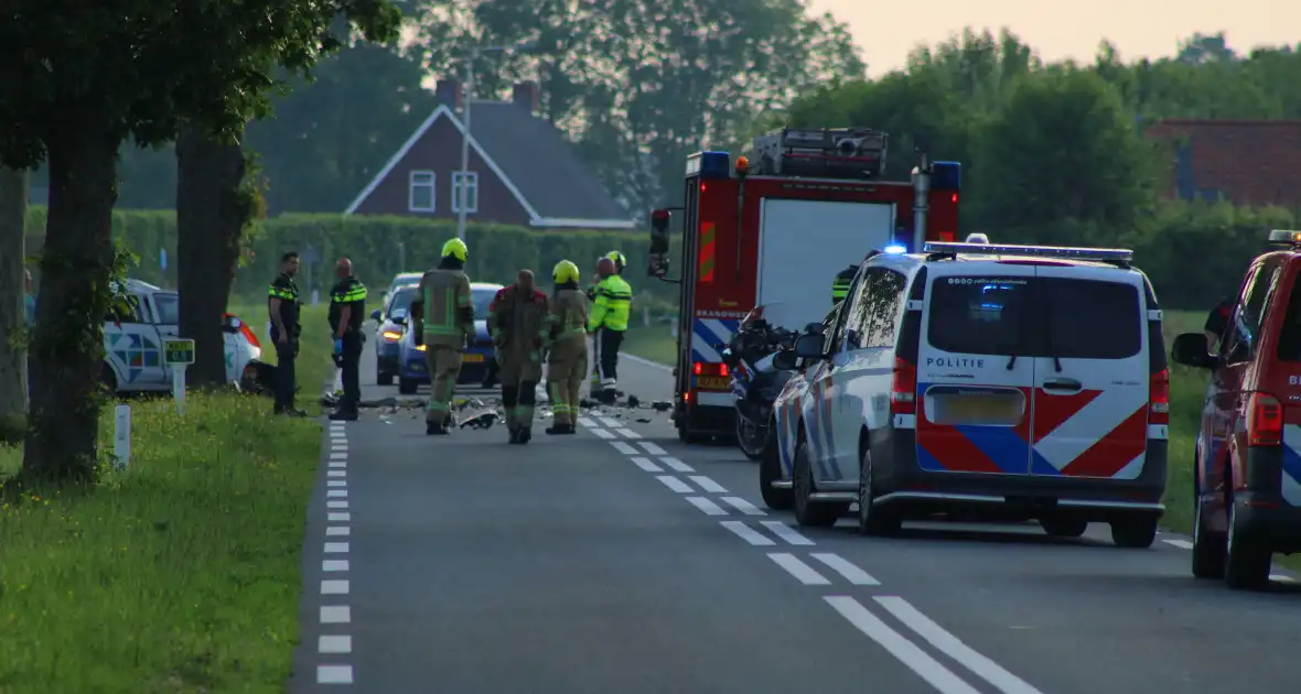 Een dode bij ernstig ongeval met auto - Foto 4