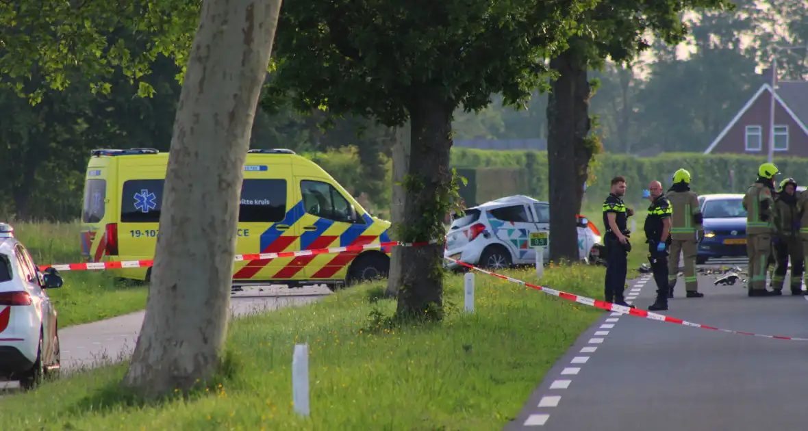 Een dode bij ernstig ongeval met auto - Foto 5