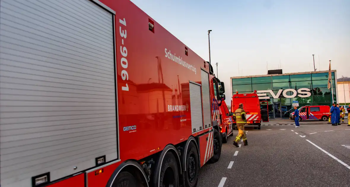 Ongeval met gevaarlijke stoffen bij brandstofoverslag - Foto 4