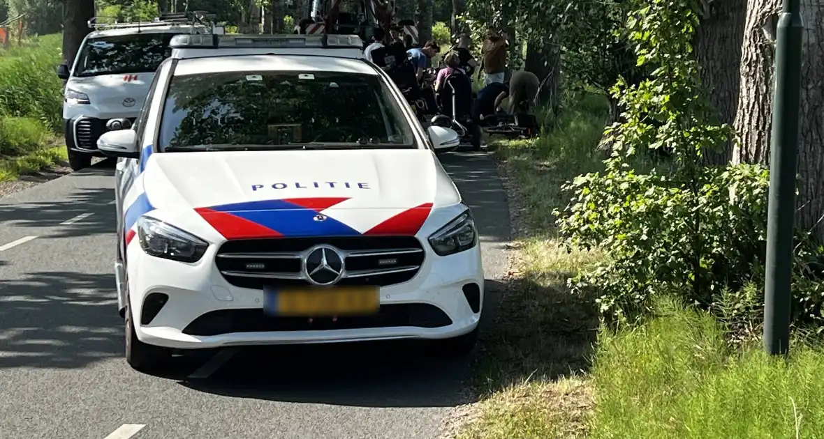 Fietser zwaargewond bij aanrijding met tractor - Foto 6