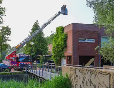 Woningbrand op bovenverdieping geblust