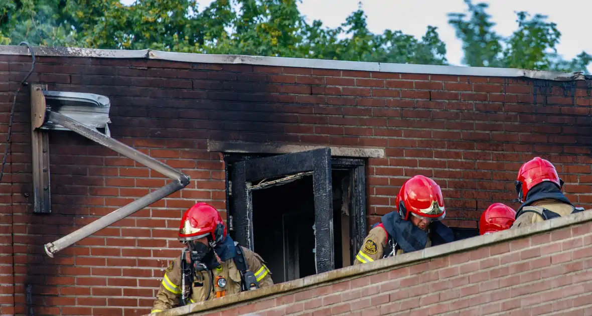 Woningbrand op bovenverdieping geblust - Foto 4