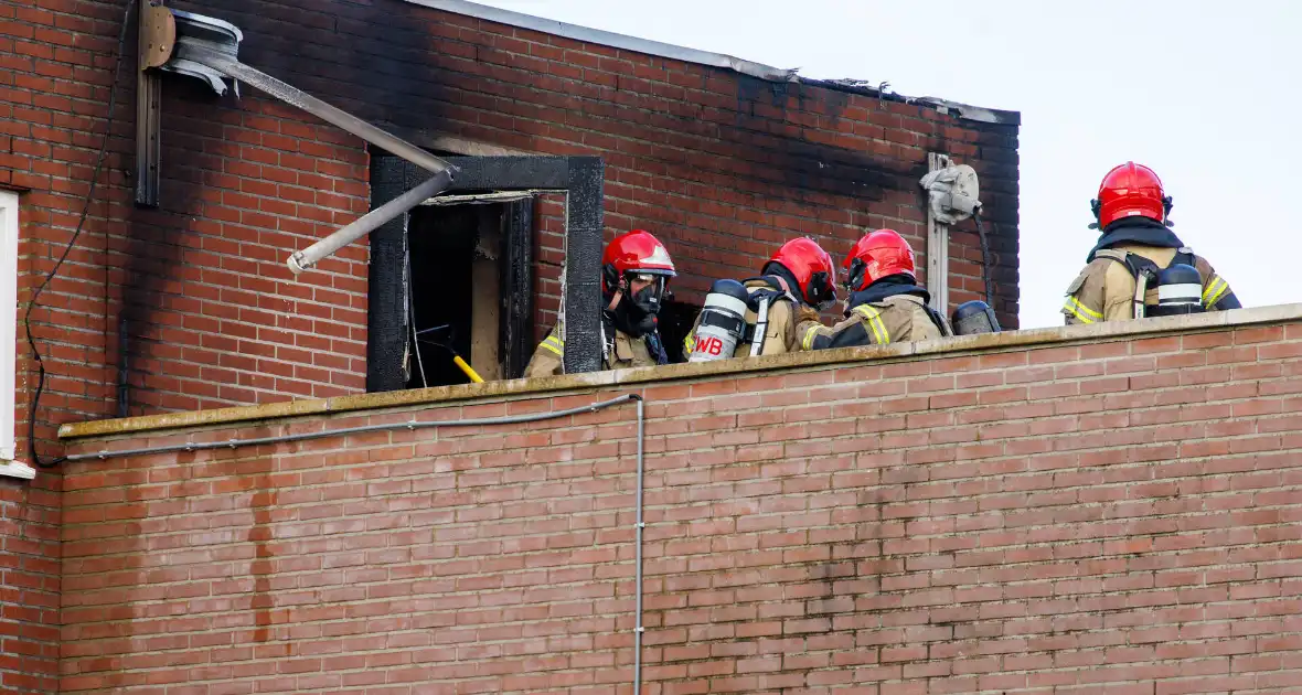 Woningbrand op bovenverdieping geblust - Foto 6