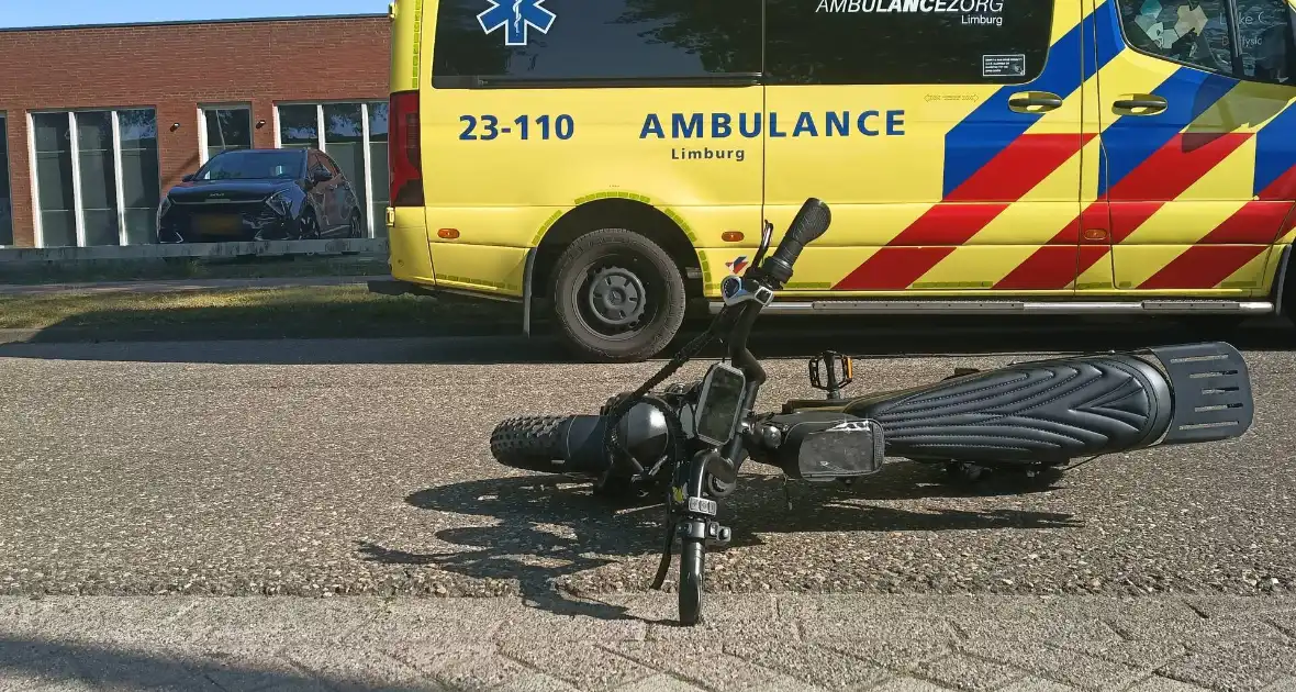 Kind op fatbike aangereden door auto - Foto 6
