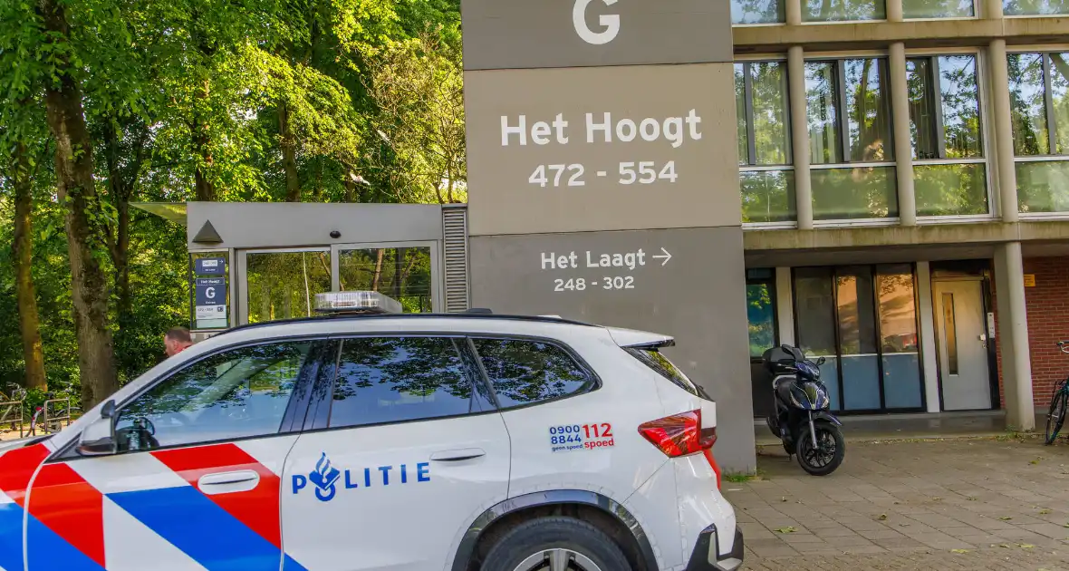Arrestatie na woningoverval in Amsterdam - Foto 1