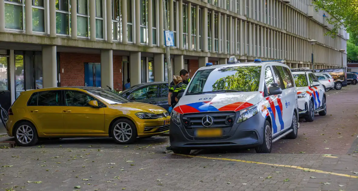 Arrestatie na woningoverval in Amsterdam - Foto 2