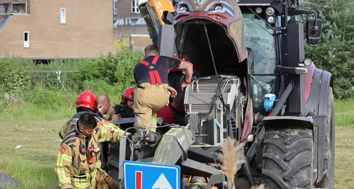 Brand in landbouwvoertuig zonder gewonden