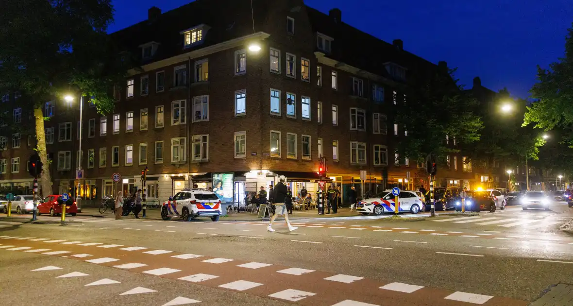 Schietincident bij druk café - Foto 1
